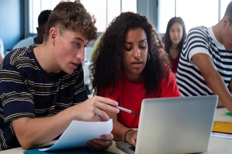 Student Loan Education Guide: Smart Ways to Fund College Student Loan Education Guide